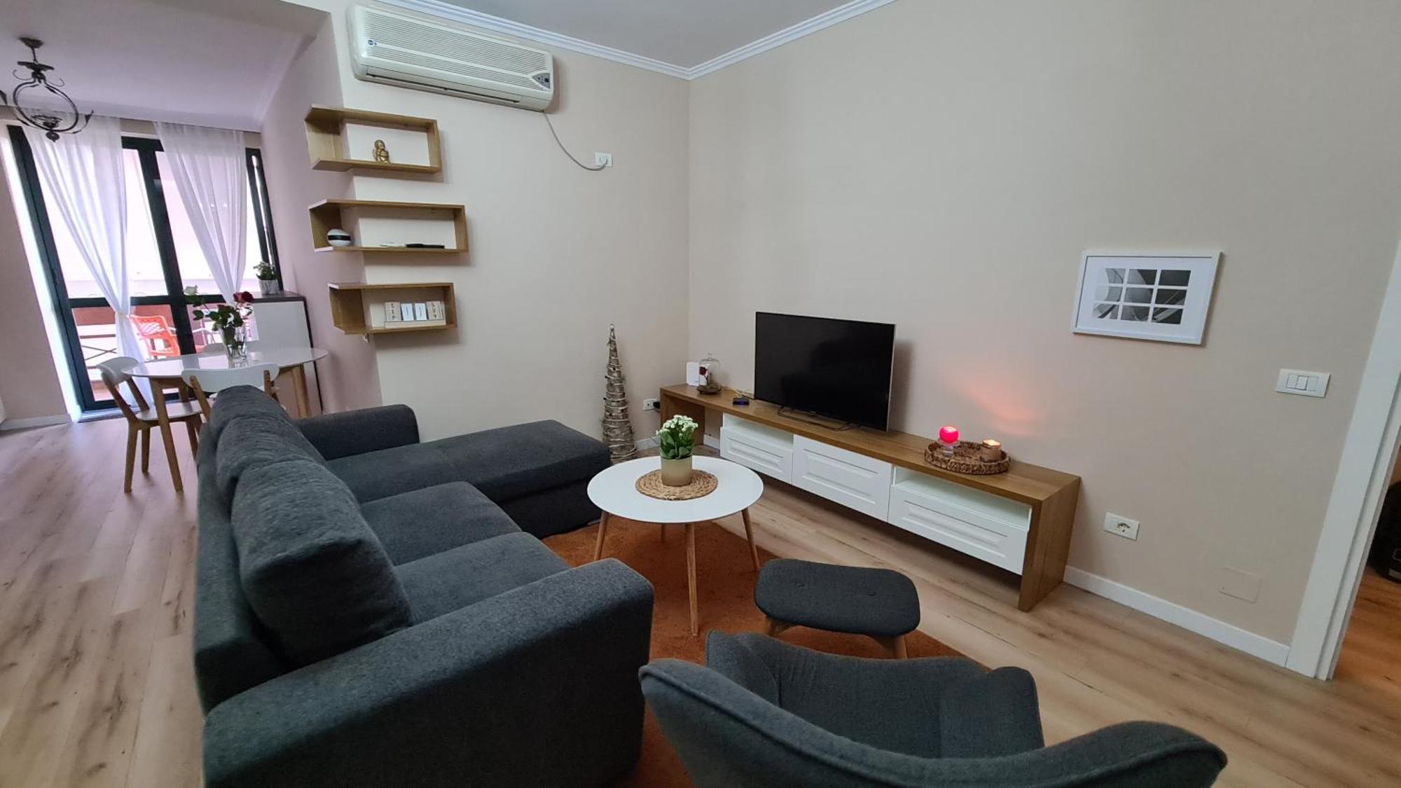 Family-Friendly Apt At 21 Dhjetori W/Self Check-In Tirana Extérieur photo
